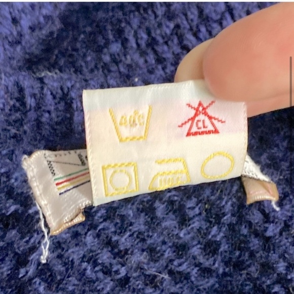 Vintage Northern Spirit Hand Knit Jacquard Deer Print Crew Neck Sweater S - Picture 4 of 15